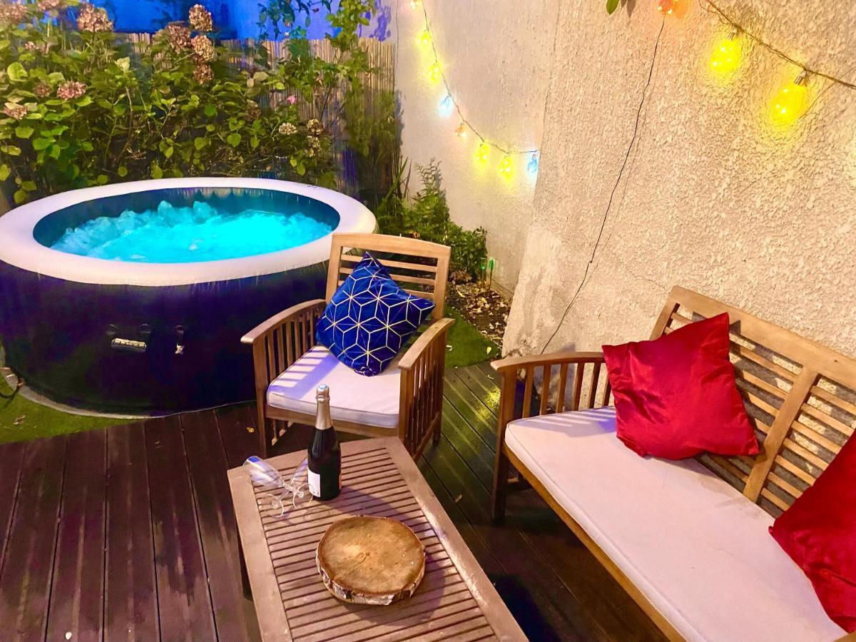 Magnifique Villa Avec Jacuzzi Au Pied Du Stade 圣但尼 外观 照片