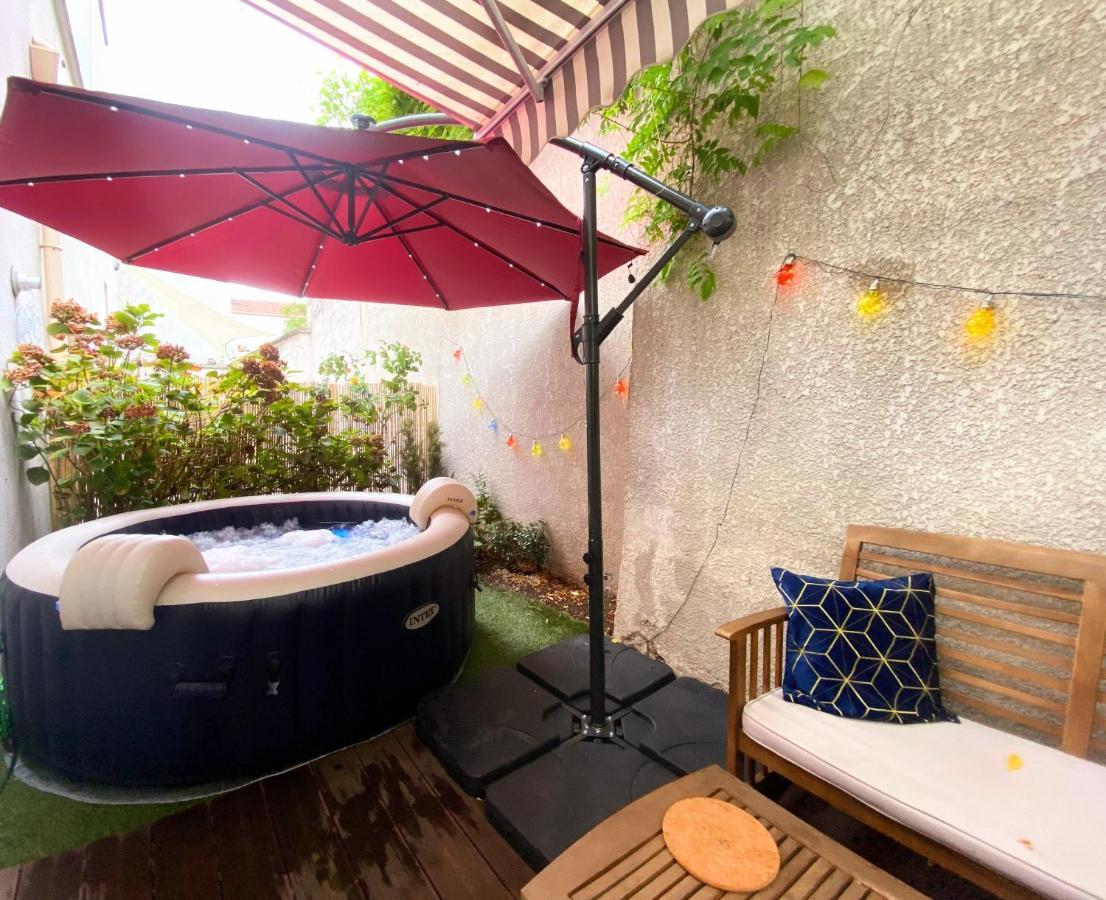 Magnifique Villa Avec Jacuzzi Au Pied Du Stade 圣但尼 外观 照片