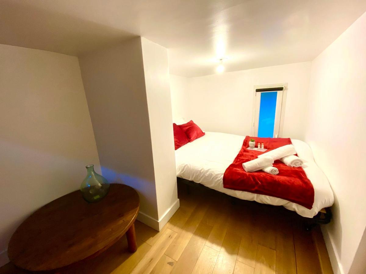 Magnifique Villa Avec Jacuzzi Au Pied Du Stade 圣但尼 外观 照片